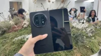 HP Lipat 2025: Perang Sengit Samsung vs Oppo!
