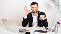 7 Tanda Karyawan Loyal? Rahasia Tingkatkan Retensi Karyawan!