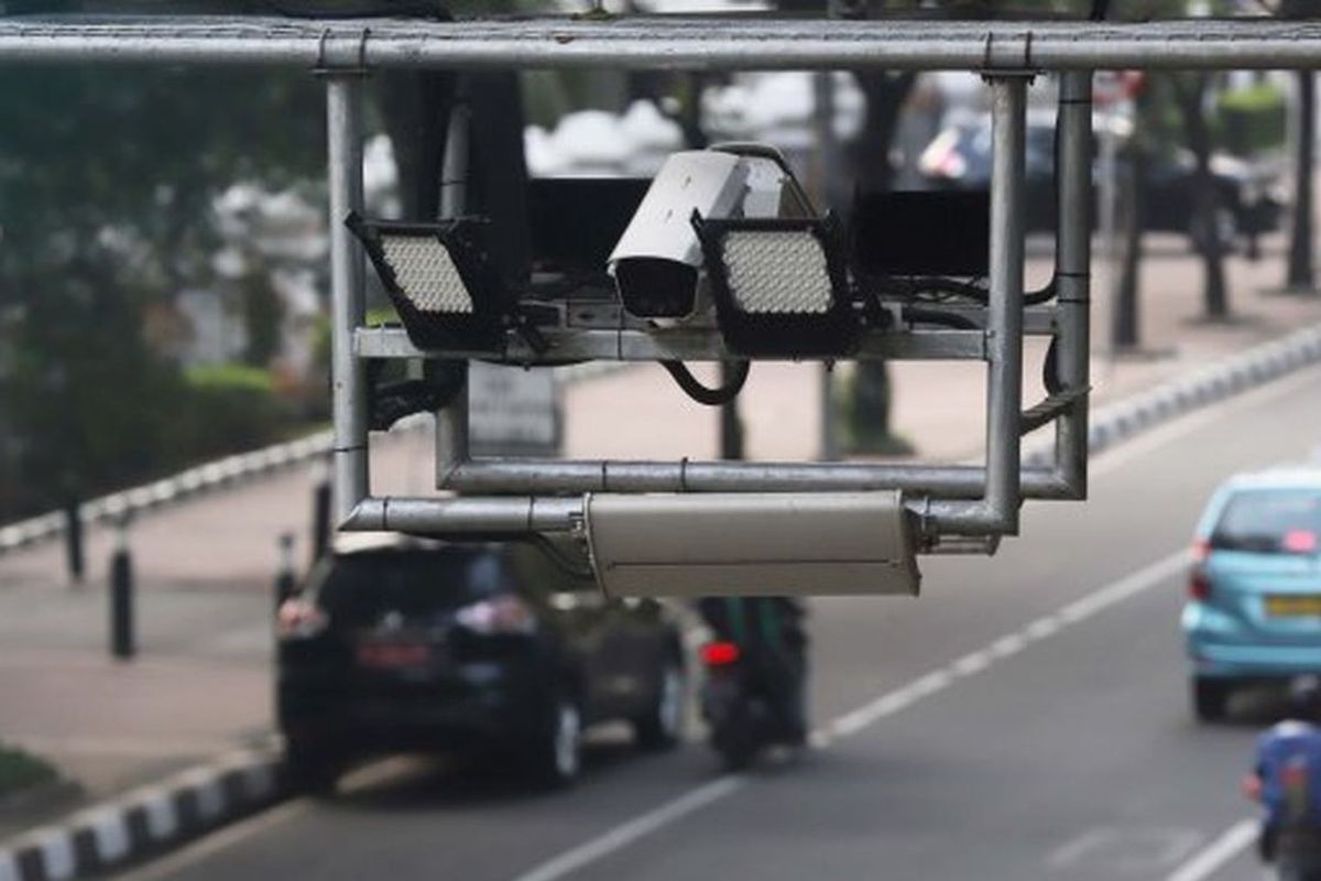 ETLE Tilang Pejalan Kaki? Faktanya Mengejutkan & Perlu Anda Tahu