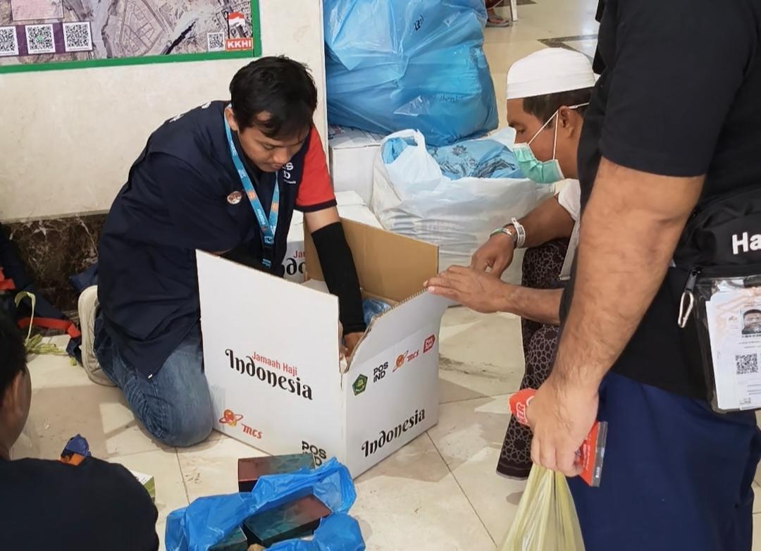 Haji Mudah: Kirim Oleh-oleh Tanah Air Lewat Kargo Pos Indonesia