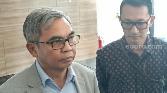 KPK Temukan Jet Pribadi Lukas Enembe: Misteri Dana Operasional Terungkap?