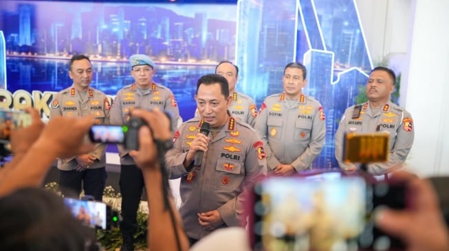 Kapolri: Strategi Korlantas Hadapi Arus Mudik Digital & Ketupat