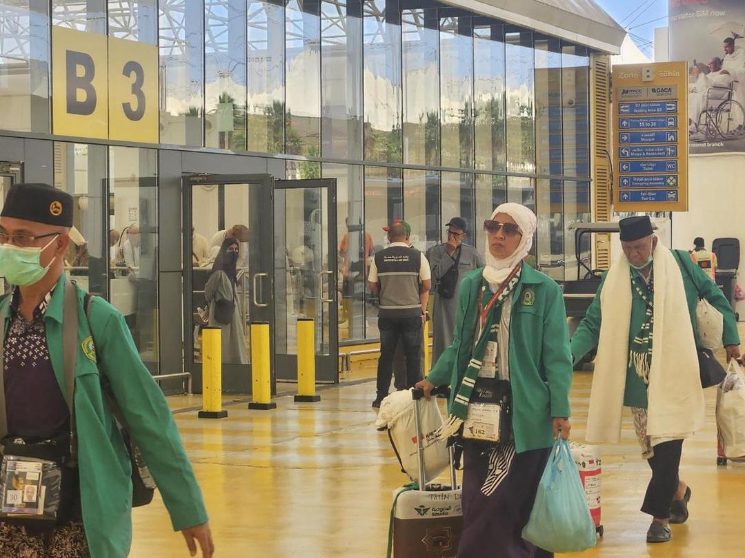 Pulang Haji: 30 Ribu Jemaah Tiba, 285 Meninggal Dunia