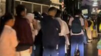 Ramai! Orangtua Antre SPMB, Dispendik Jatim Beri Penjelasan Penting